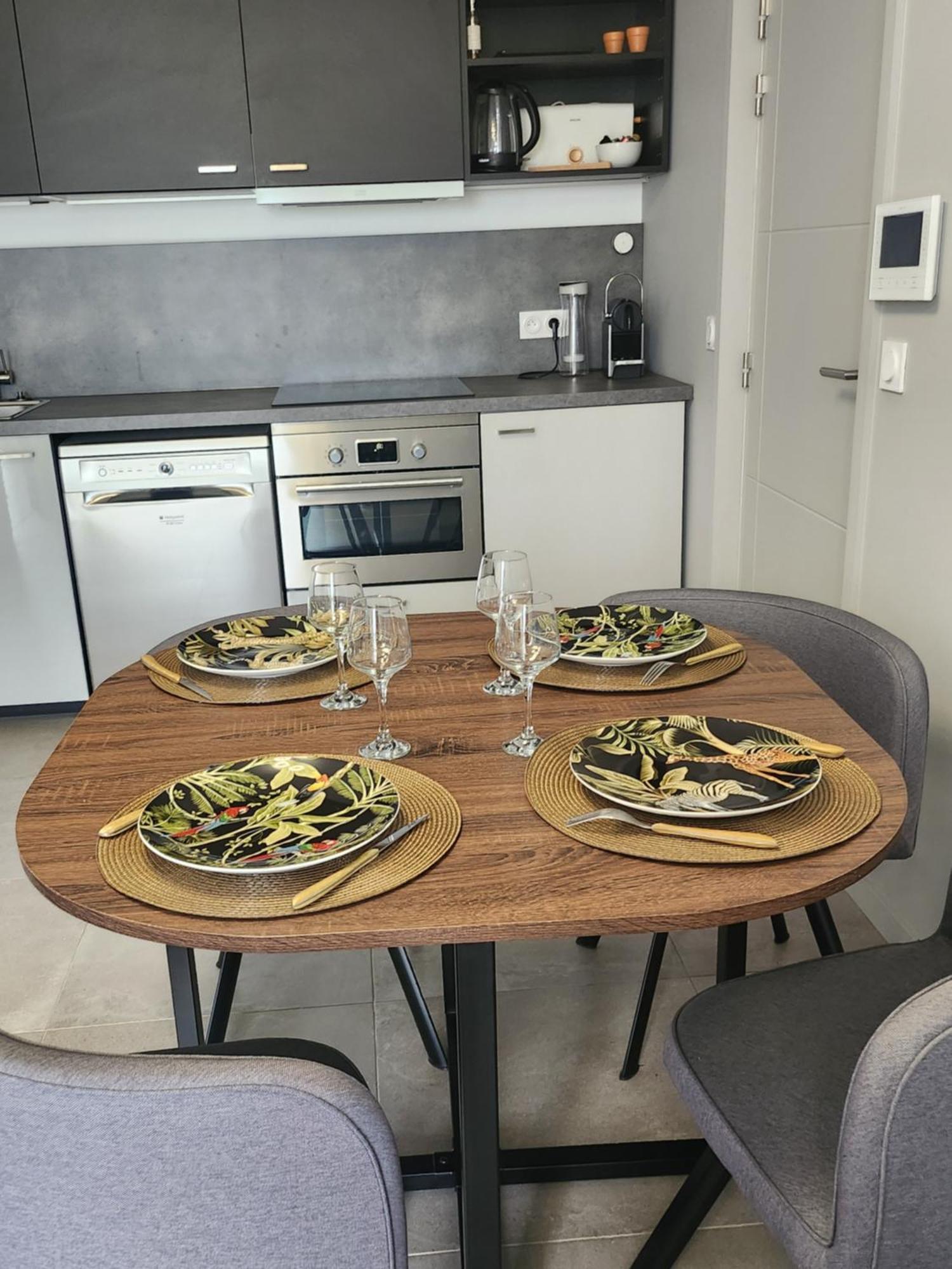 Appartement T2 Centre Rodez La Lutz Esterno foto